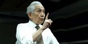 好莱坞电影剧本的写作问题 – 周传基